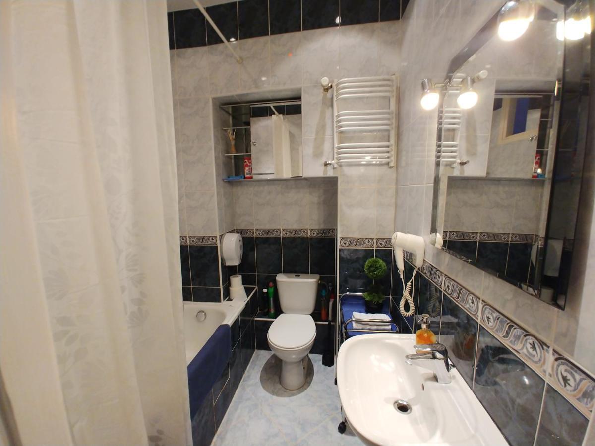 Warszawa, Centrum, Wiejska 15, Kamienica Apartment Екстериор снимка